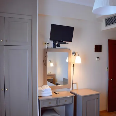 Art Pythia Boutique Hotel