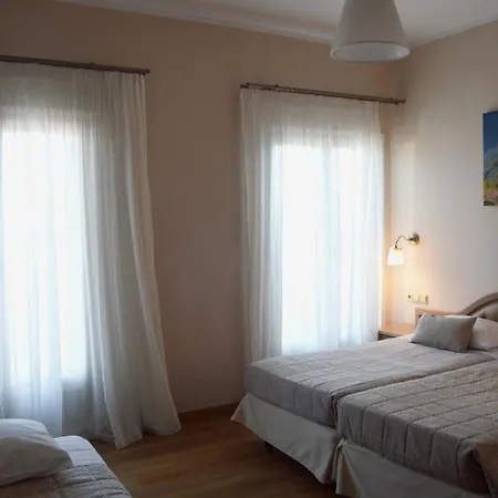 Art Pythia Boutique Hotel
