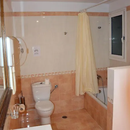 Art Pythia Boutique 3*