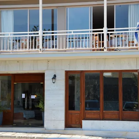 Art Pythia Boutique 3*
